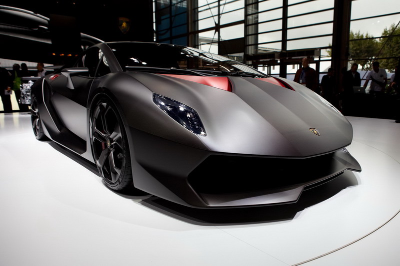  its much anticipated concept the Lamborghini Sesto Elemento Concept