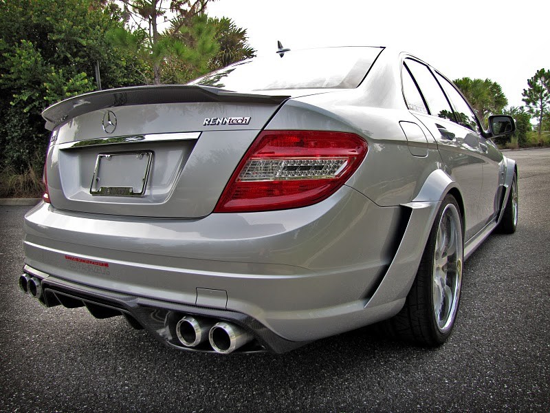 As the worlds foremost MercedesBenz AMG tuner RENNtech unveiled their 