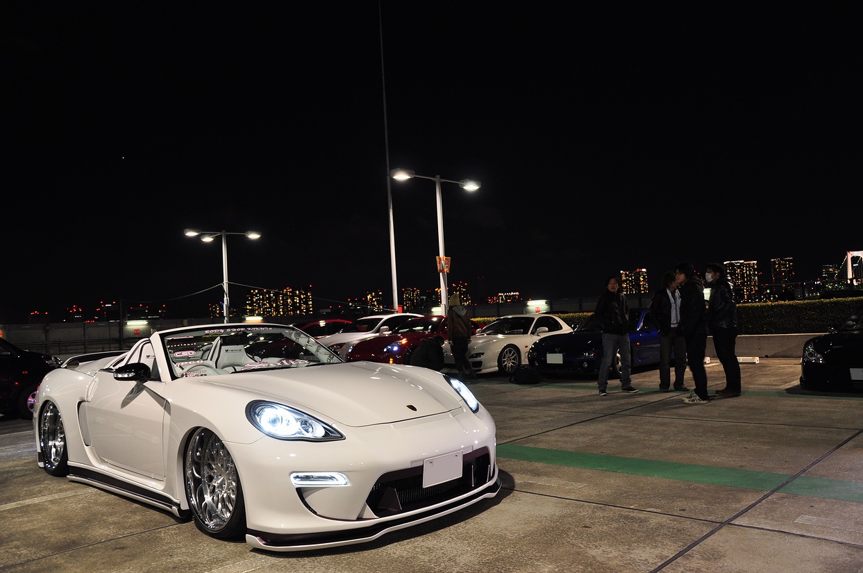 350z-Porsche-Panamera-Conversion-14.jpg