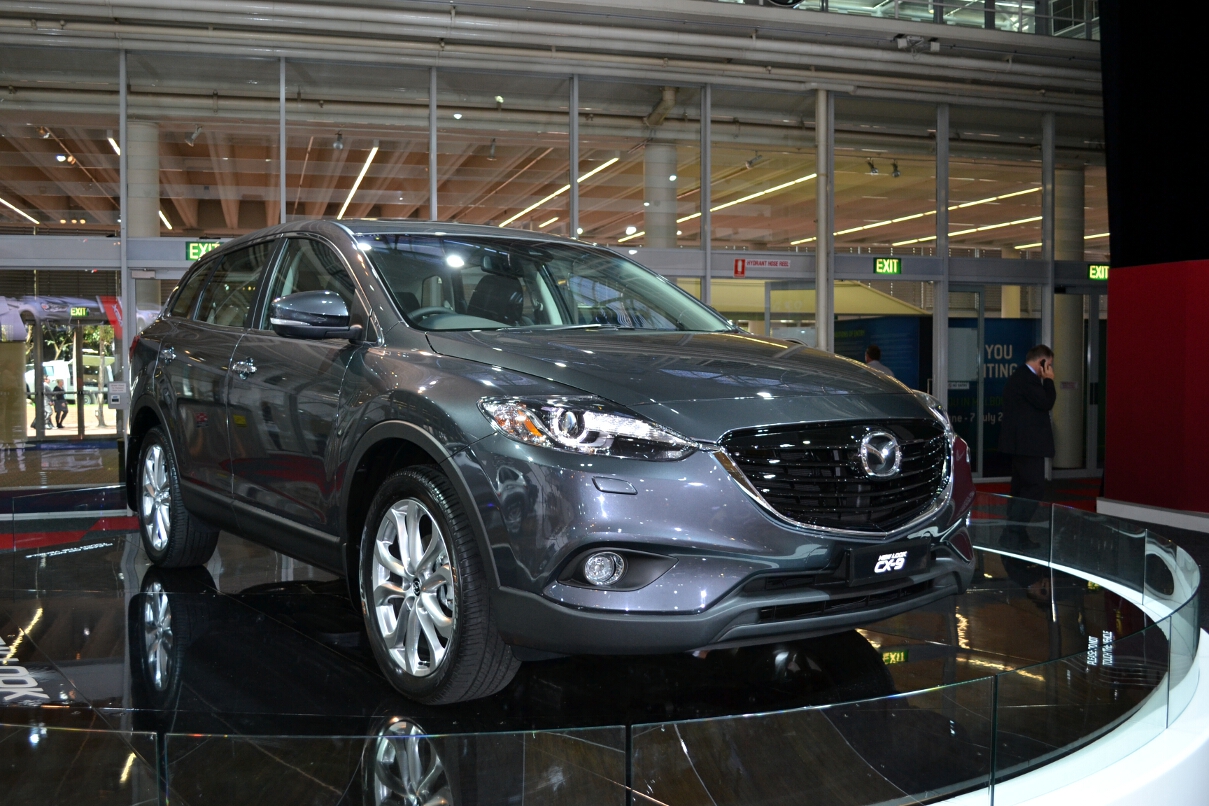 2012-AIMS-Mazda-CX-9-photo-1.jpg