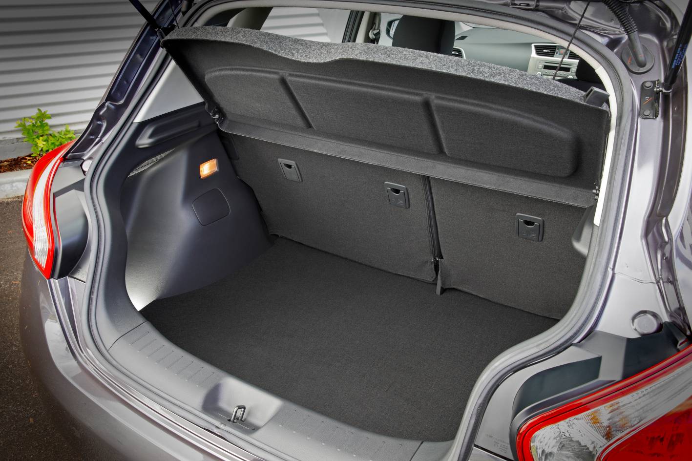 Nissan pulsar st hatch 2013 #10