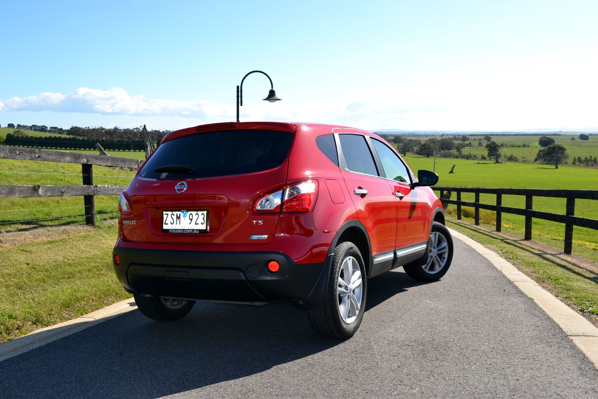 Nissan dualis 0-100 km