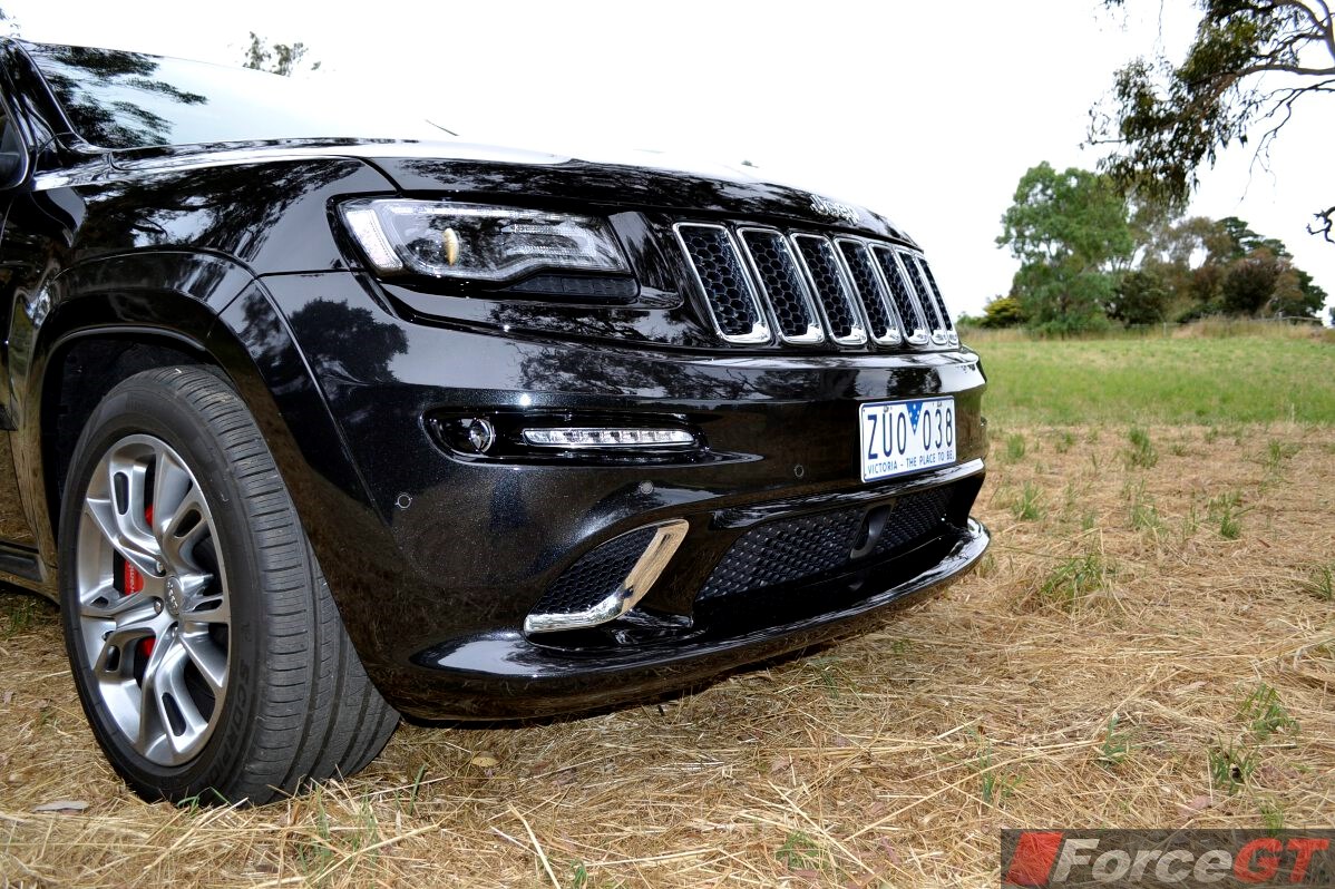 2011 Jeep grand cherokee srt8 bumper #3