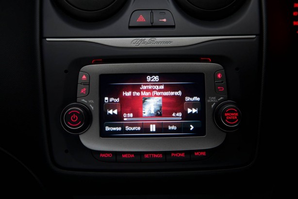 2014 Alfa Romeo Mito Interior Uconnect System Forcegt Com