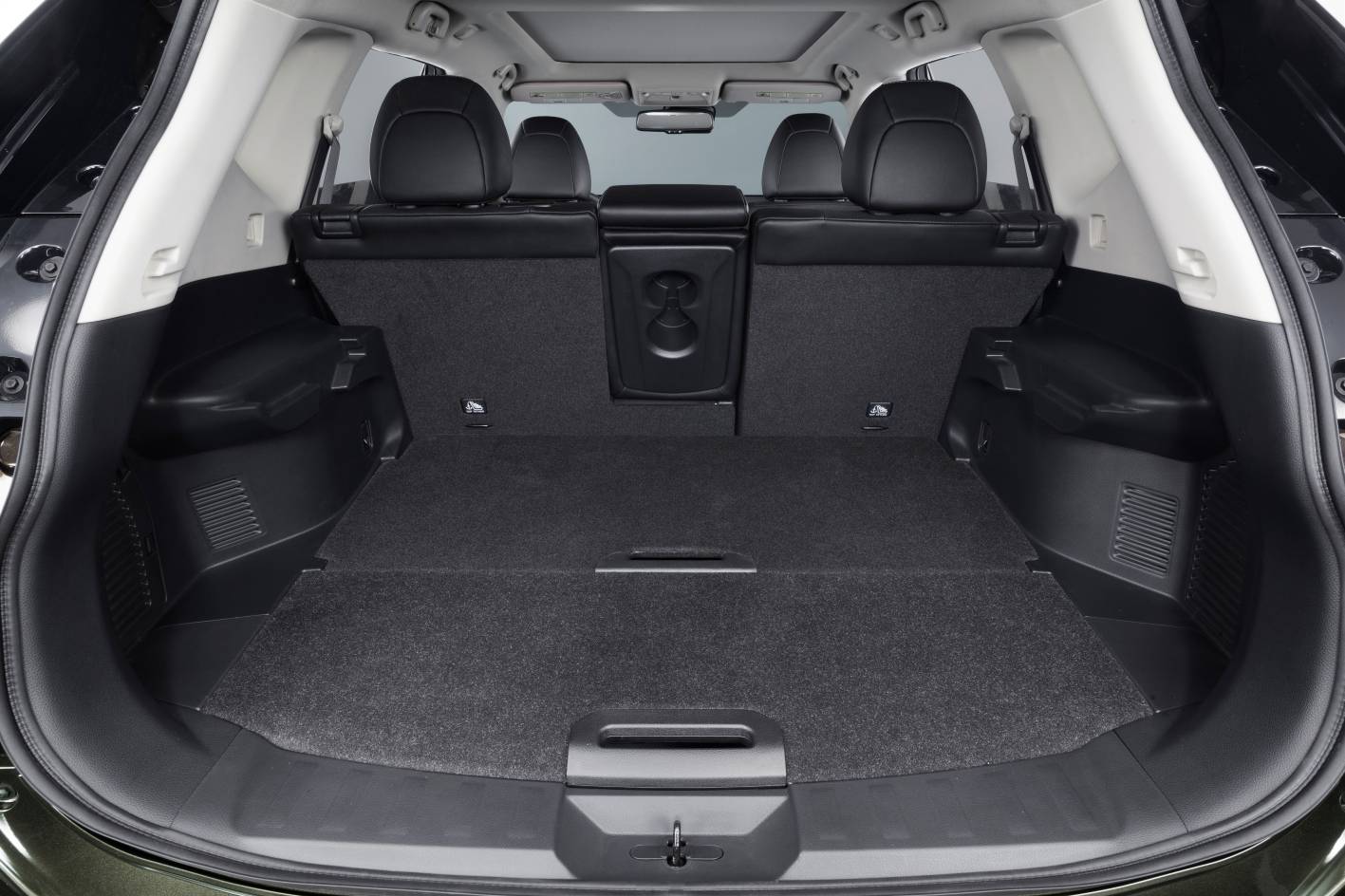 Nissan x trail luggage space #3