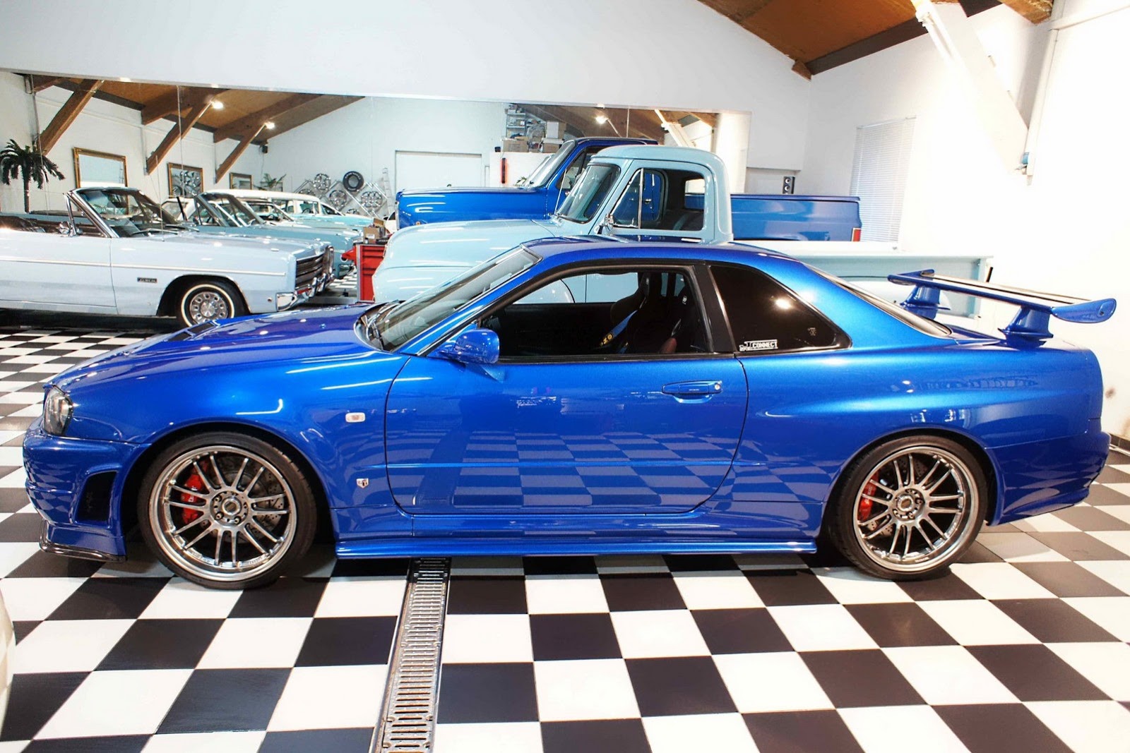 Paul Walker’s Fast &amp; Furious R34 Nissan Skyline GT-R side