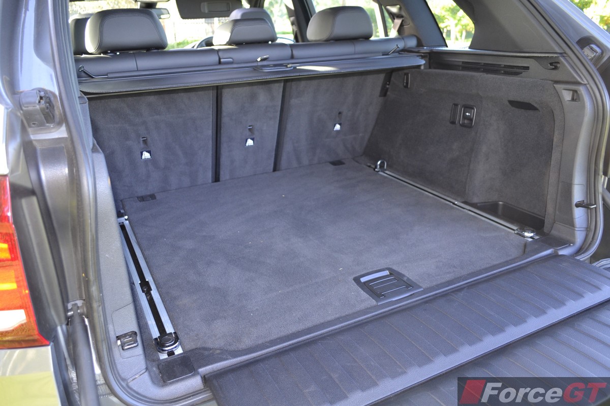 Bmw x5 cargo area dimensions
