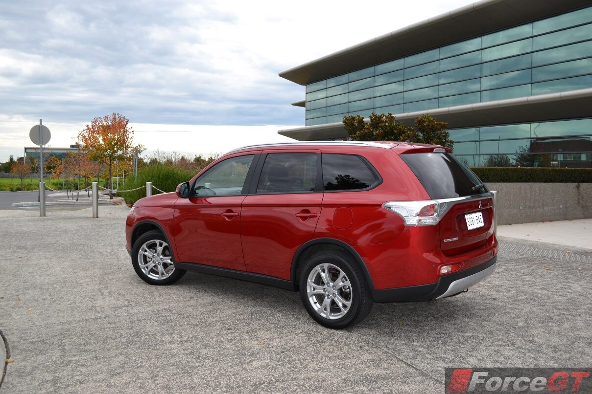 Kerb weight honda crv diesel #5