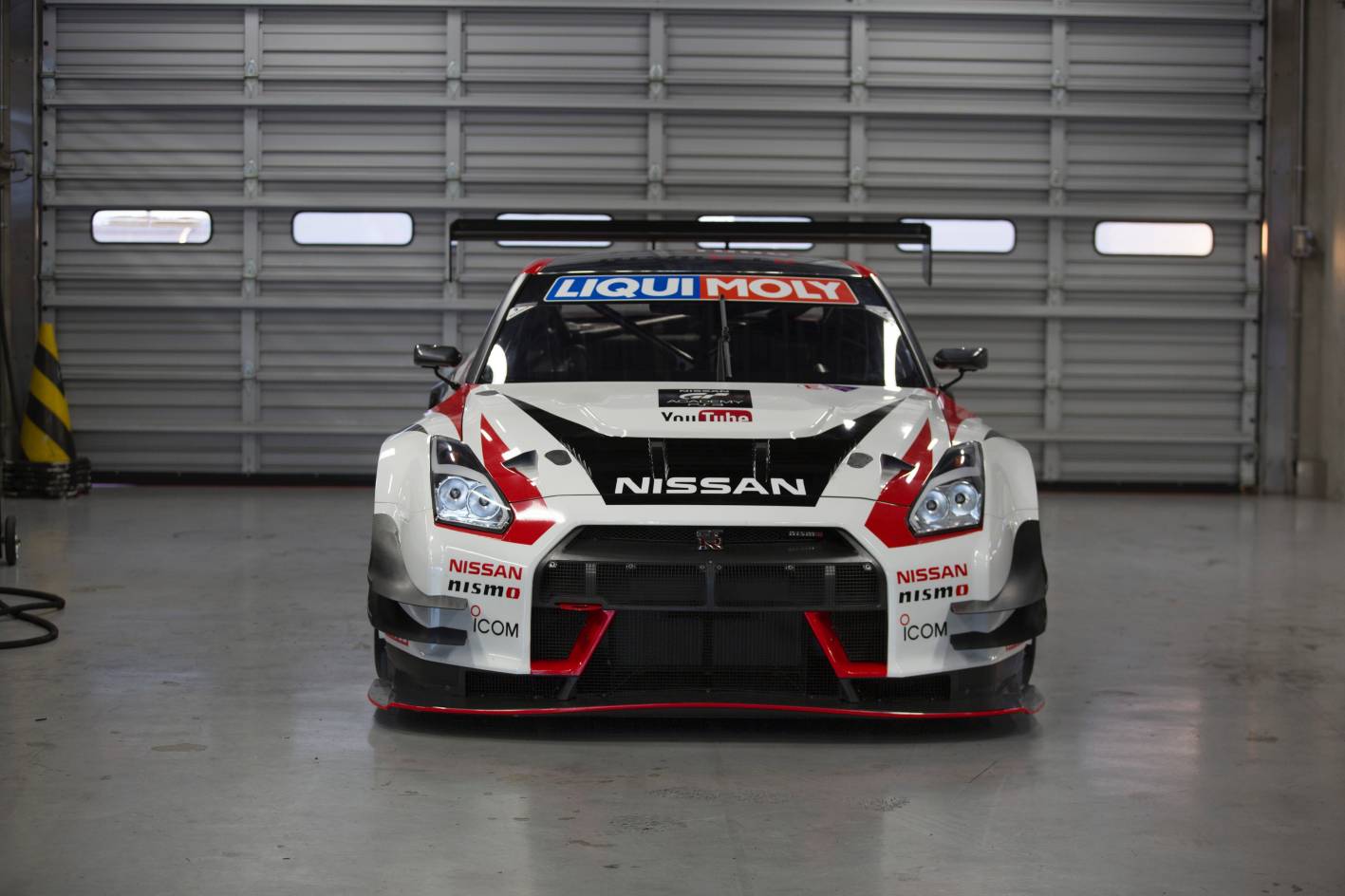 What year was the nissan gtr banned from bathurst #7