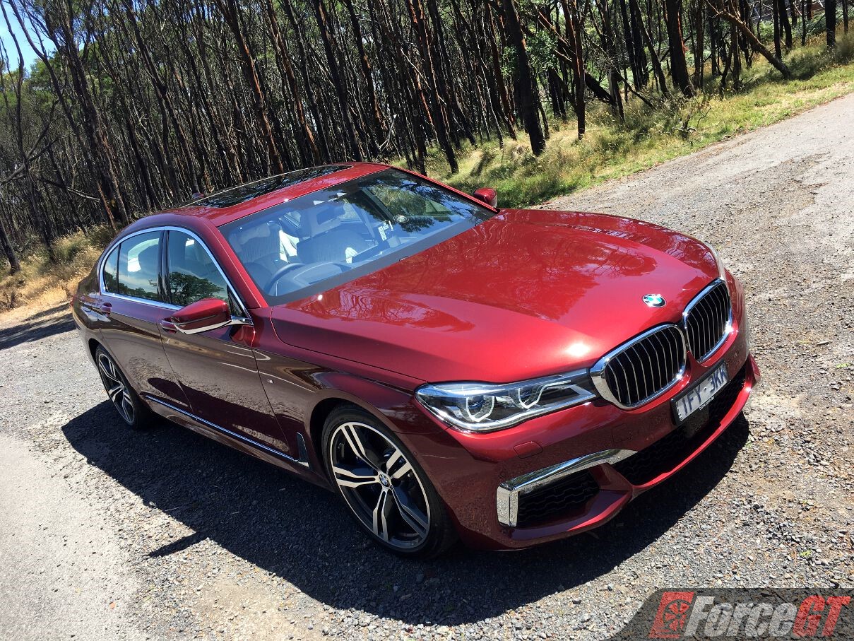 [Imagen: 2017-bmw-7-series-750Li-front3.jpg]