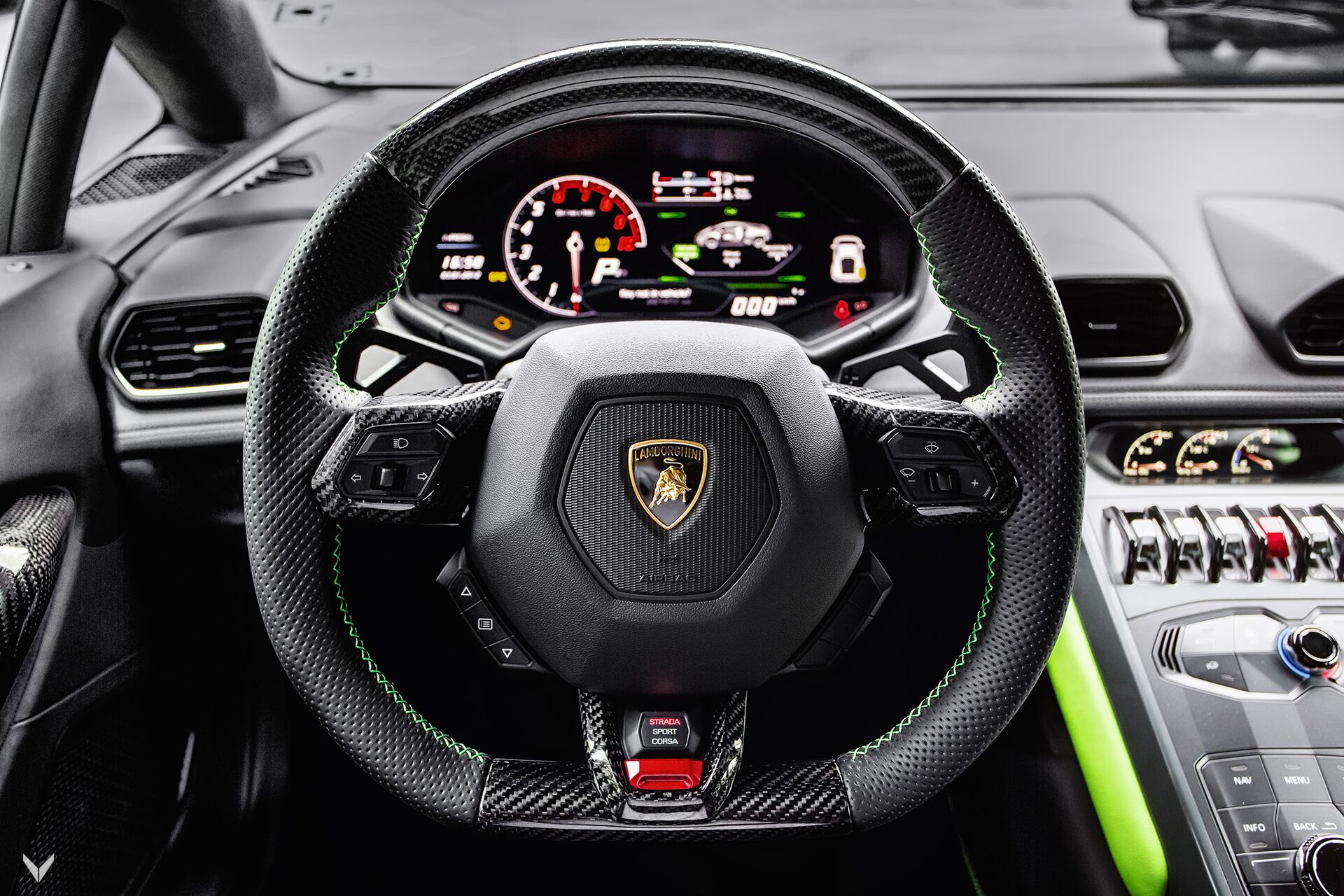 Vilner gives Lamborghini Huracan's interior a "Verde ...