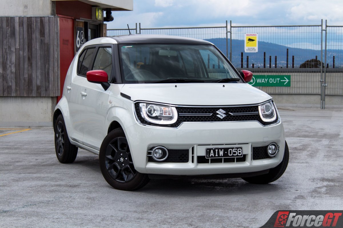 2018_suzuki_ignis_glx_front_quarter_01