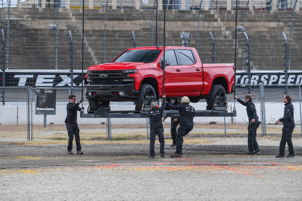 Helicopter drops 2019 Chevrolet Silverado on raceway for ... Helicopter drops 2019 Chevrolet Silverado on raceway for ...