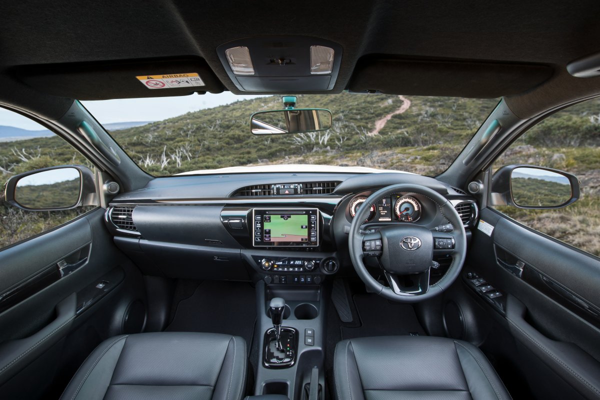 toyotahiluxruggedxrogueruggedinterior