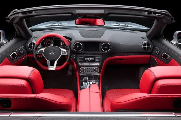 2013-Mercedes-Benz-SL-Roadster-Interior-1