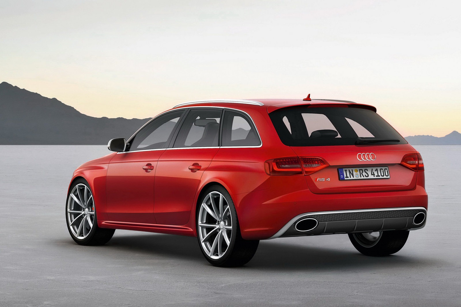 2013 audi rs4 avant on sale in the uk from
