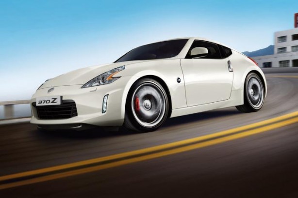 2013-Nissan-370Z-1