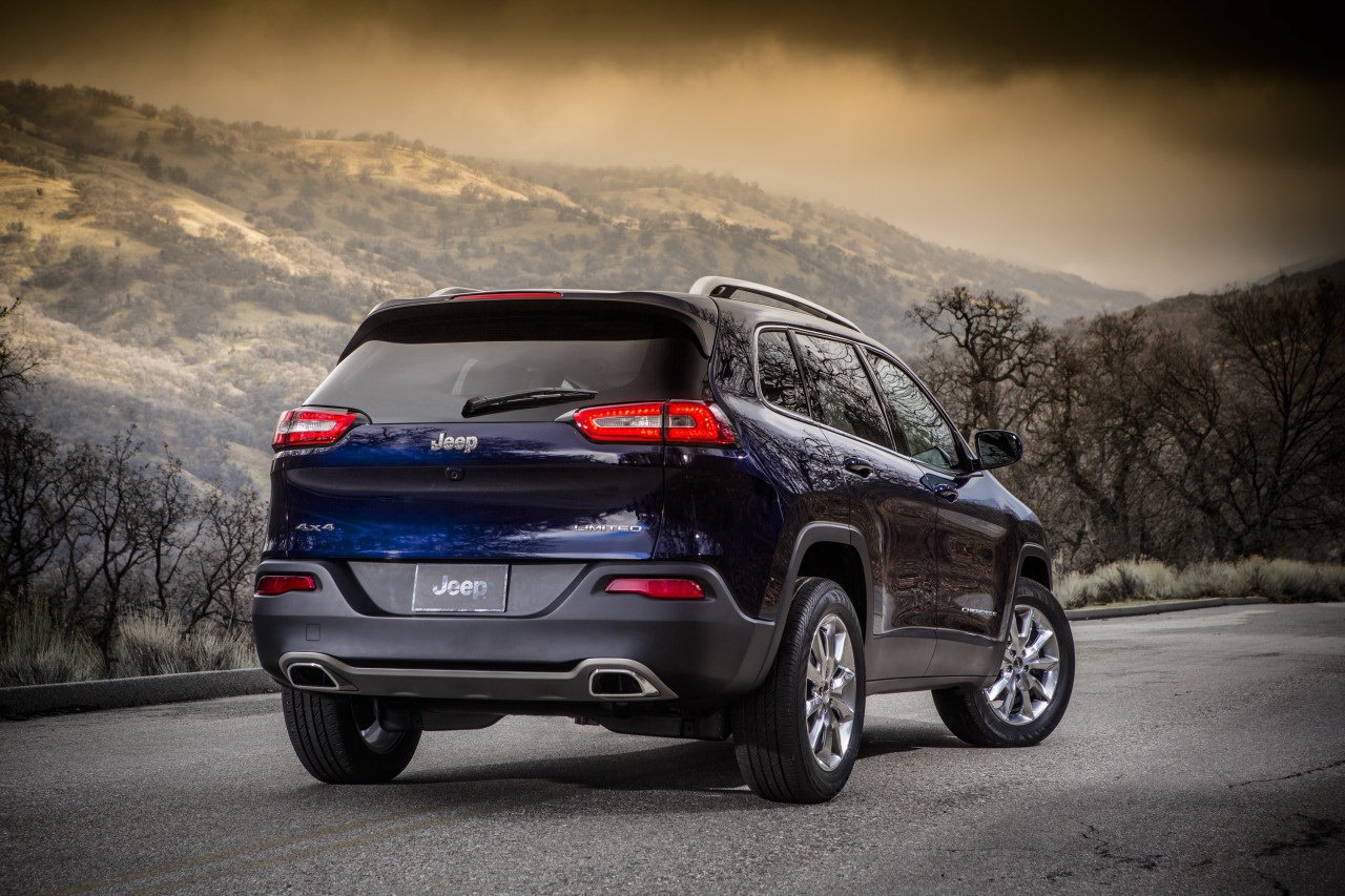 Jeep News 2014 Jeep Cherokee fully unwrapped