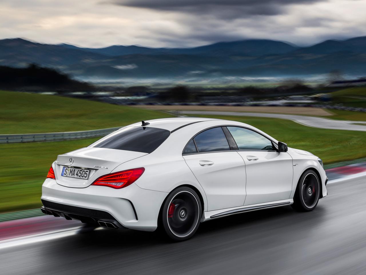 Mercedes-Benz CLA 45 AMG revealed ahead of New York debut - ForceGT.com