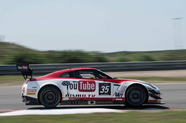 Nissan GT-R Nismo GT3 racer-4