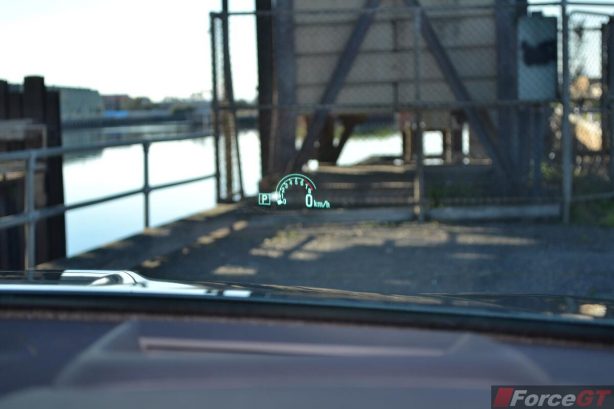 2013 Holden VF Commodore Calais V head-up display speedometer