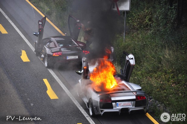 Lamborghini Murcielago burns on Autobahn-6