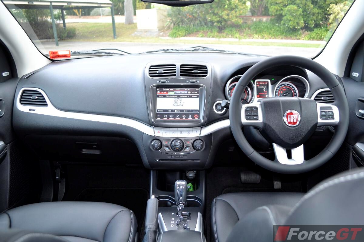 Fiat Freemont Review 2013 Fiat Freemont Lounge Interior