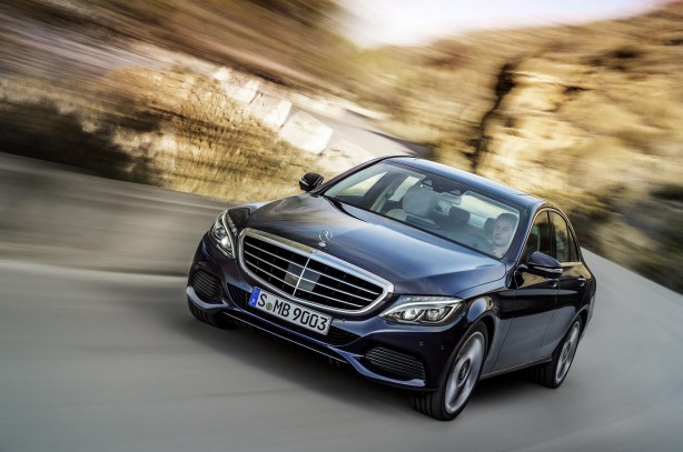 2014-Mercedes-Benz-C-Class-front3
