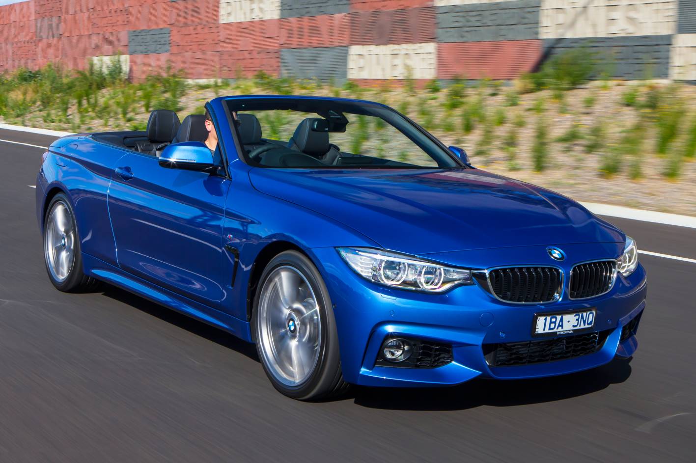 2014-BMW-4-Series-Convertible-435i-rolling2 - ForceGT.com