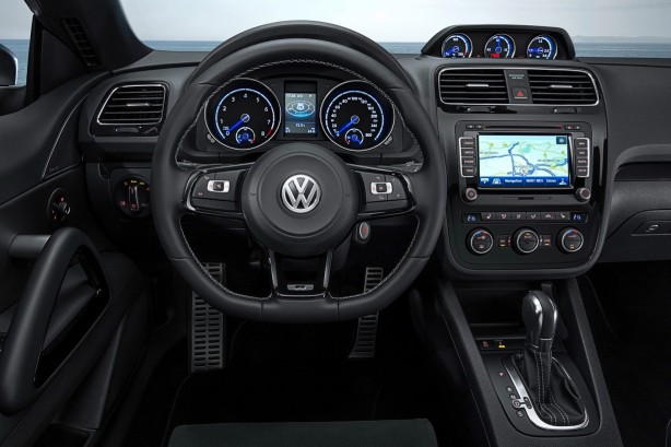 2014 Volkswagen Scirocco R interior dashboard