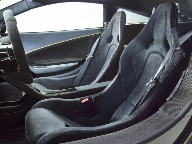 McLaren_650S interior