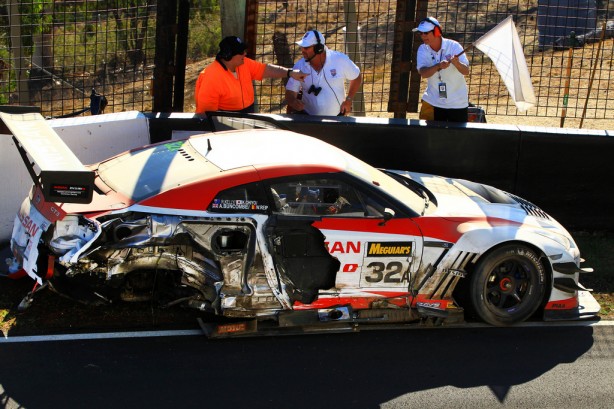 Nissan GT-R Nismo GT3 crash at 2014 Bathurst