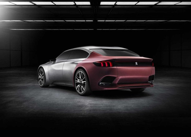 Peugeot-Exalt-concept-rear-quarter