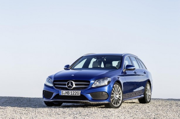 2015-Mercedes-C-Class-Estate-bluetec-front-quarter