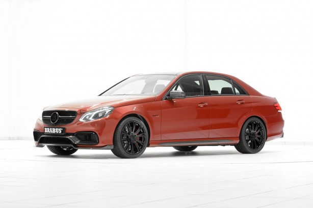 Brabus-850-6.0-BiTurbo-Mercedes-E63-AMG-front-quarter