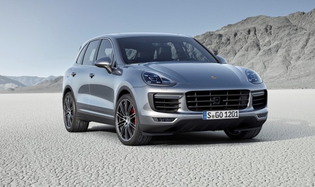 porsche-cayenne-facelift-front-quarter