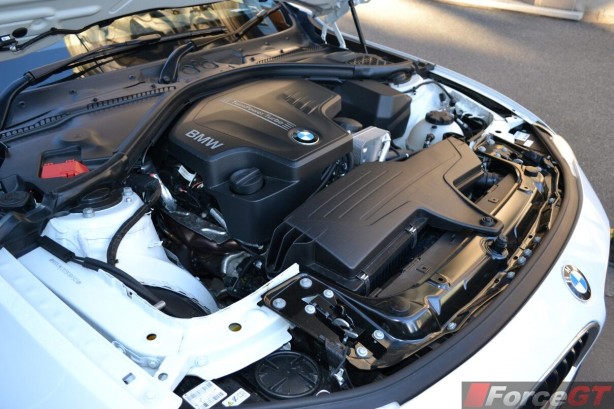 2014-bmw-4-series-coupe-engine-bay