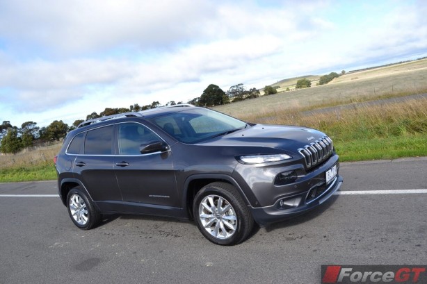 2014-jeep-cherokee-limited-front-quarter2