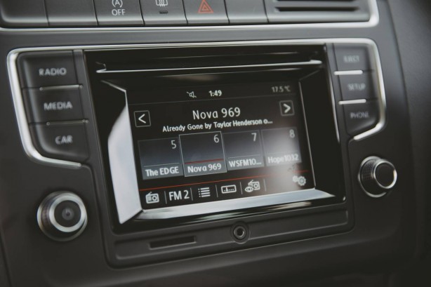2015 Volkswagen Polo 5.0-inch media system
