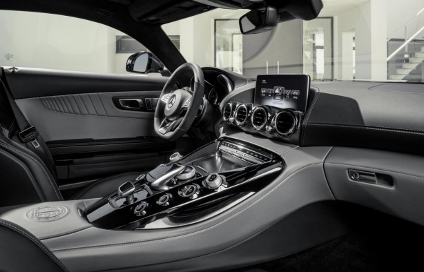 mercedes-amg-gt-official-photo-interior