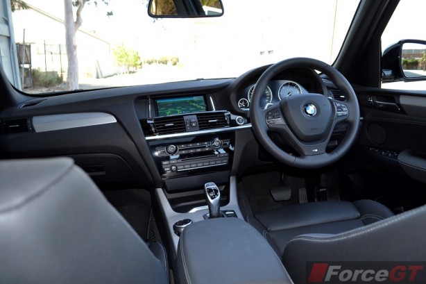 2014 BMW X3 xDrive30d LCI interior