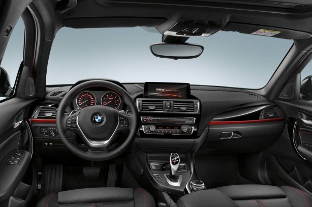 2015 BMW 1 Series dashboard