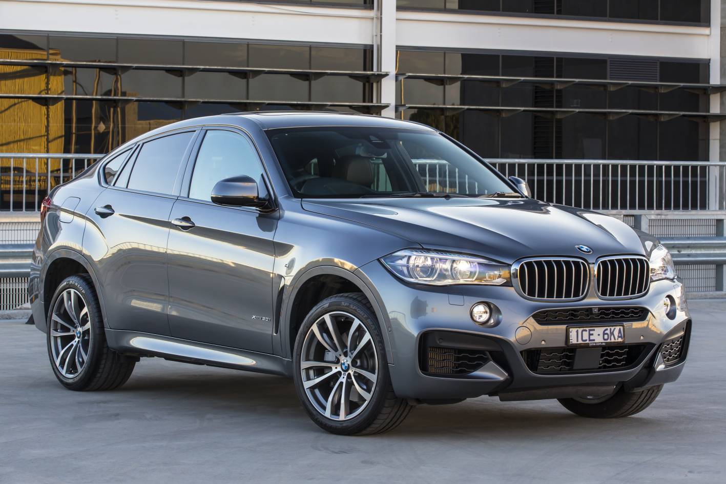 BMW Cars - News: 2015 X6 arrives in Australia from $115,4001417 x 944