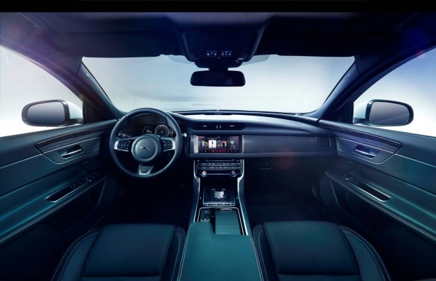 2015-jaguar-xf-interior