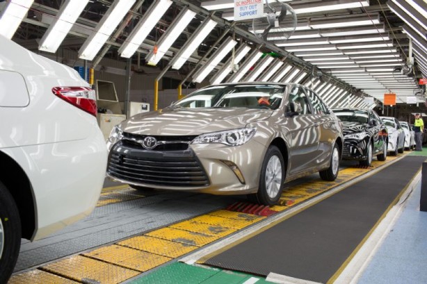 2015 Toyota Camry front quartr