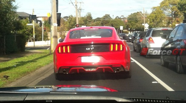 2016-ford-mustang-spotted-australia-road2