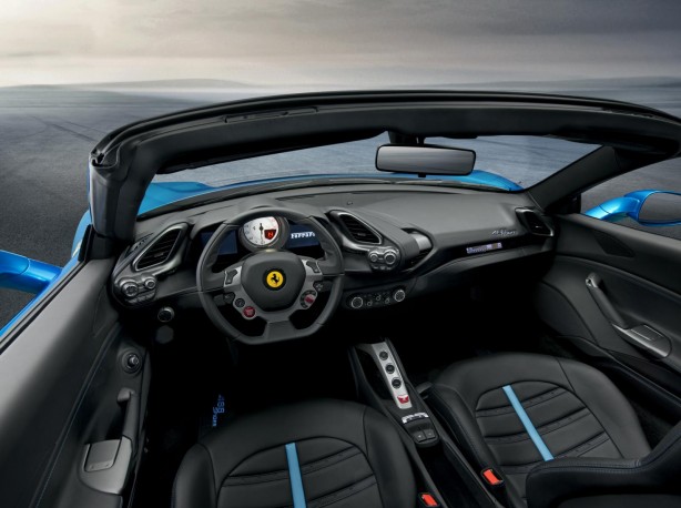 Ferrari 488 Spider interior