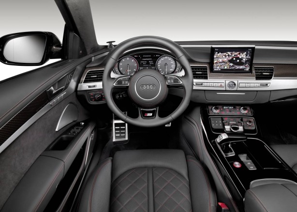 2016-audi-s8-plus-interior