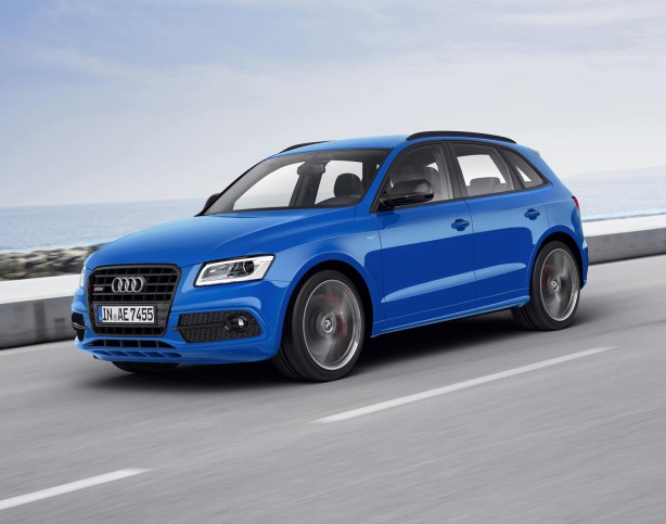 Audi SQ5 TDI plus front quarter