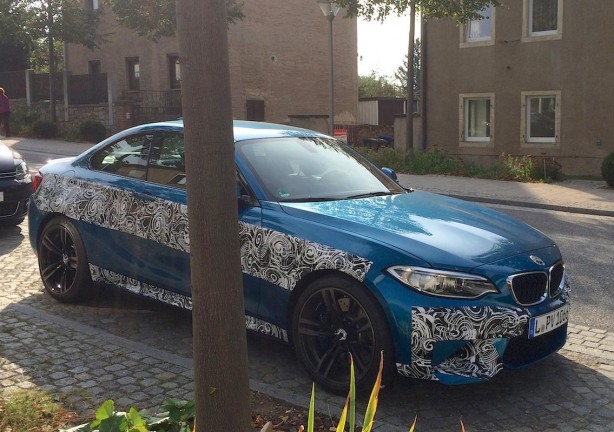 2016-bmw-m2-spotted-front-quarter